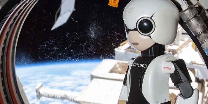 Toyota’nın Robotu Kirobo SpaceX ile Uzaydan Döndü