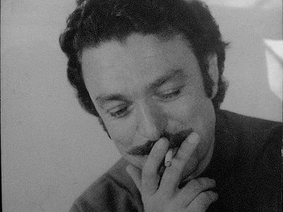 "Ben de hepinizden farklı bir solucandım kim bilir?"