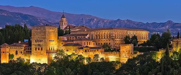 5. Endülüs Emevi Devleti'nin başkenti olan Granada günümüzde hangi devletin sınırları içinde yer almaktadır?