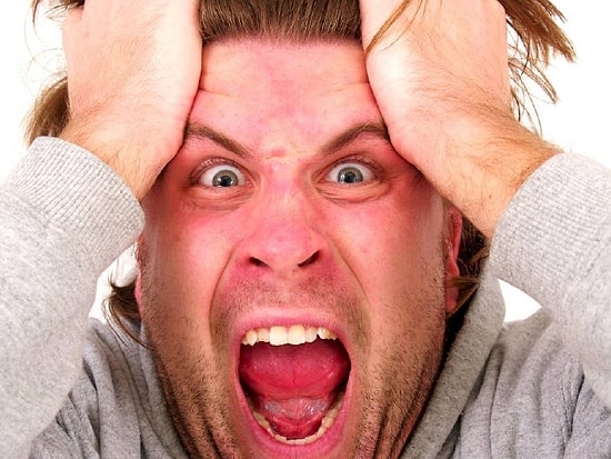 Bir Erkeğin Beyninin Burnundan Akarak Ölmesini Sağlayacak 15 Çıldırtıcı Hareket