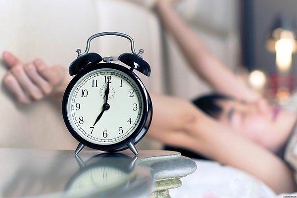 5. Uyanma vakti geldiğinde bünyen alışkın olduğundan kendiliğinden uyanırsın.