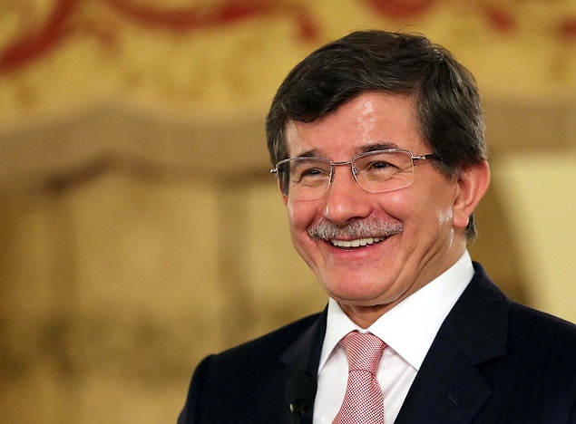 12. Balık Burcu: Ahmet Davutoğlu