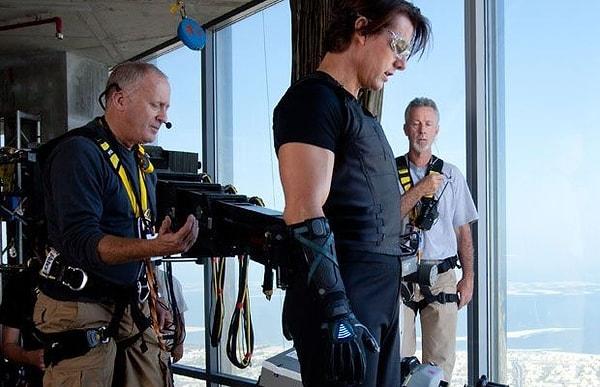 18- Tom Cruise ve ekibi maceralarına kaldığı yerden devam ediyor
