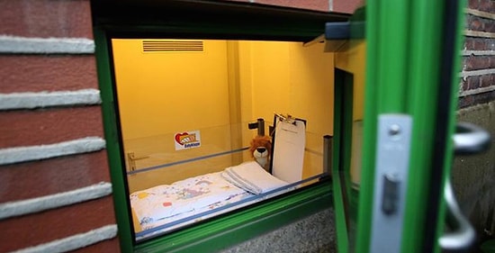 ABD'de Sokaklara Bebek Kutuları Konulacak