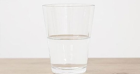 Madrid'de Sanat Galerisinde Yarım Bardak Suya 20 Bin Avro