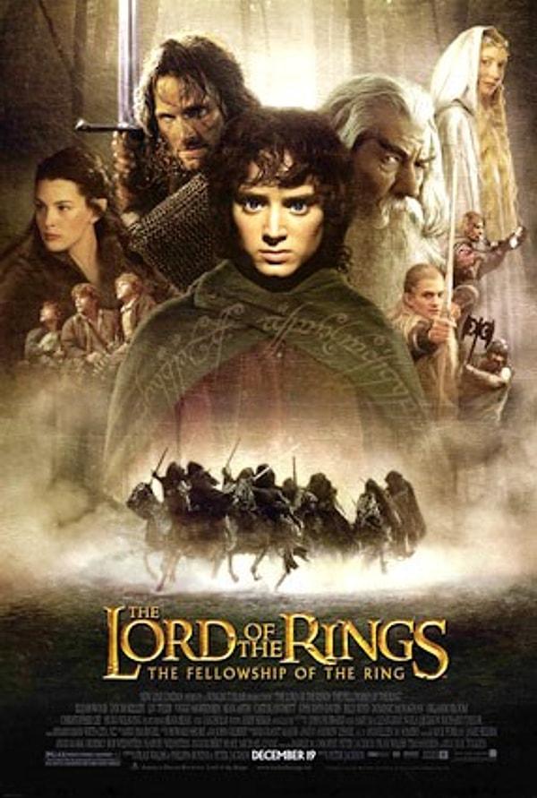 25. Yüzüklerin Efendisi: Yüzük Kardeşliği / The Lord of the Rings: The Fellowship of the Ring (2001)