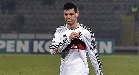 Pedro Franco Yine Aynı Kırmızı Kartı Gördü