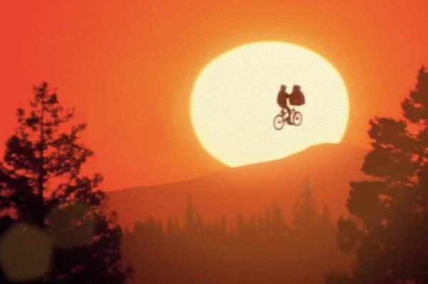 7. E.T. (1982)