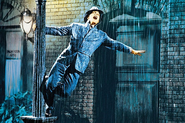 13. Yağmur Altında / Singin’ in the Rain (1952)