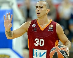 Carlos Arroyo, AEK Yolunda