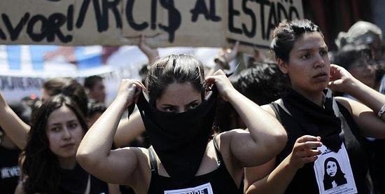 Şili'de Öğrencilerin 9 Yıllık Parasız Eğitim Mücadelesi Zaferle Sonuçlandı