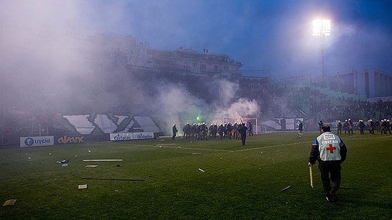 Yunanistan'da Ligler Seyircisiz Başlıyor