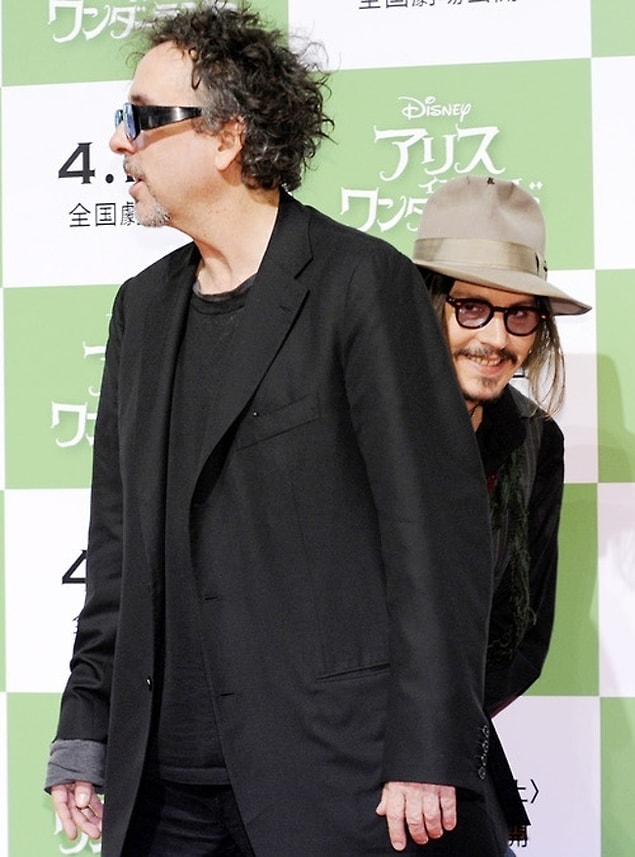 5. Johnny Depp yaramazlık peşinde..