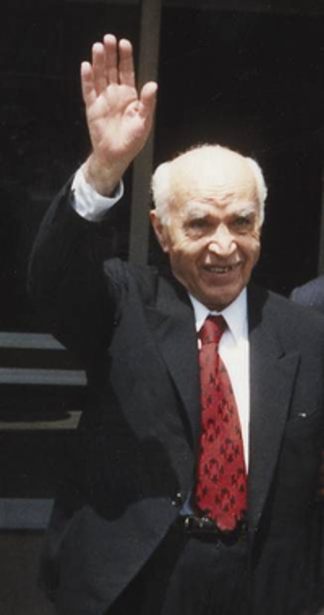 1. Düşünmeye vakit ayır, düşünce güç için kaynaktır.