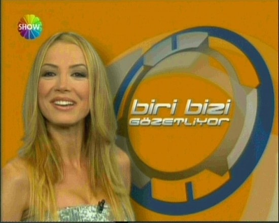 Nostalji İçin Görüşme Odasına: Biri Bizi Gözetliyor Evi Denince Akla Gelenler!