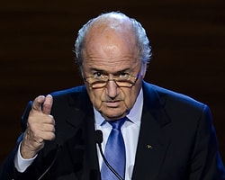Blatter: "İran'da Kadınlar Statlara Alınsın"
