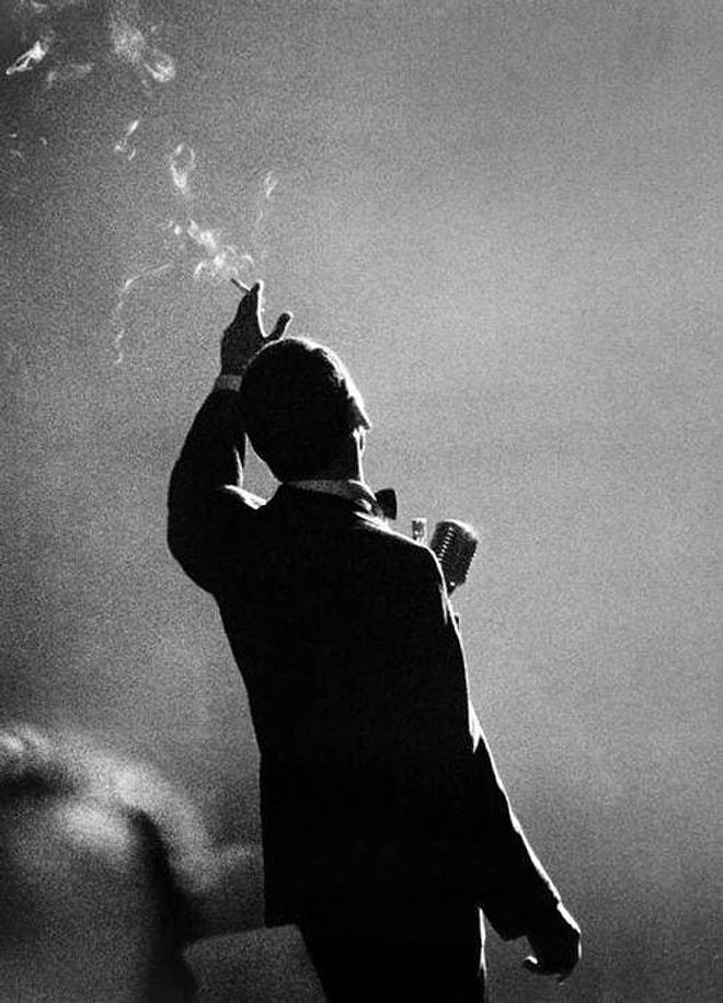 Frank Sinatra'nın Muhtemelen Daha Önce Görmediğiniz Eski Fotoğrafları