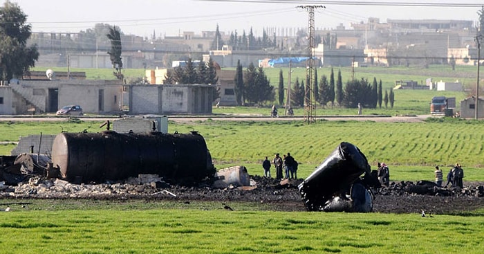 Bombardıman Sonrası IŞİD'in Rafinerisi Kullanılamaz Hale Geldi