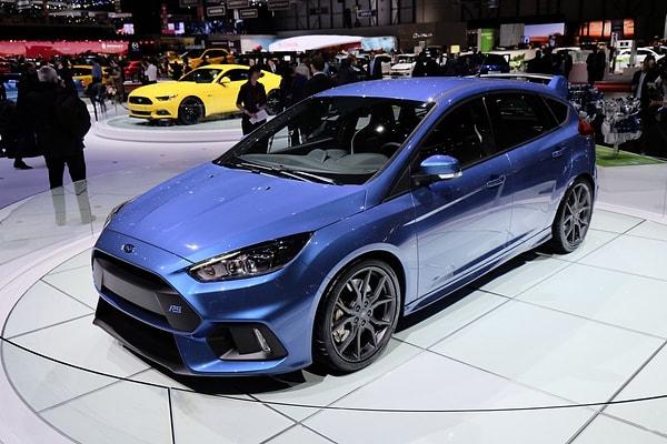 12. Ford - Focus RS