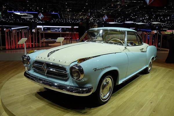 34. Borgward - Isabella