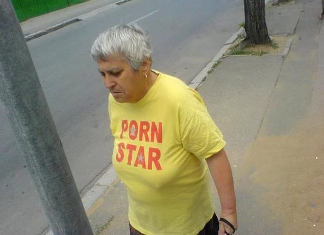 7. Teyze, yapma şöyle :(