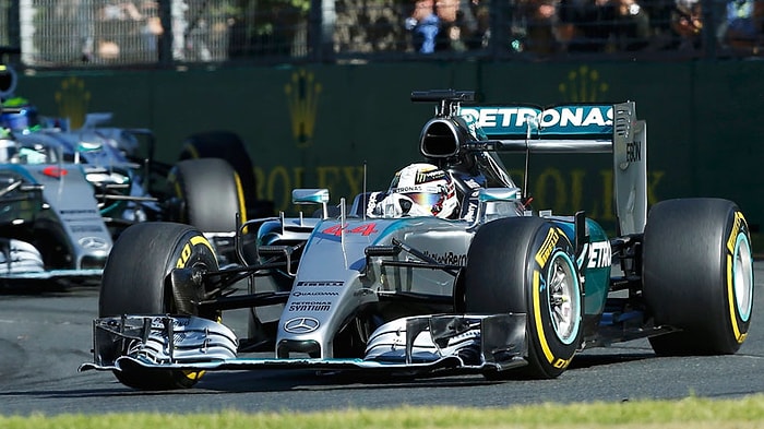 Formula 1'de Sezonun İlk Yarışı Hamilton'ın