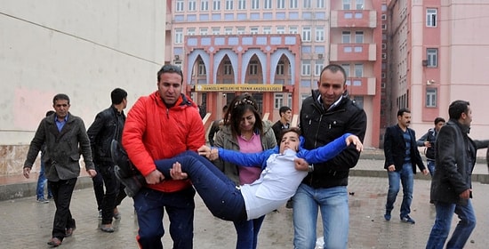 Polis, Liseye TOMA ve Biber Gazıyla Girdi: 3 Öğrenci Yaralı