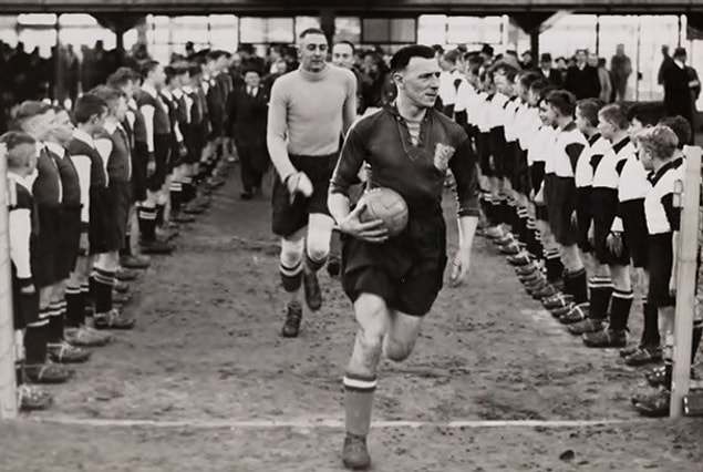 14-Hitler’in orjinal tam ismi