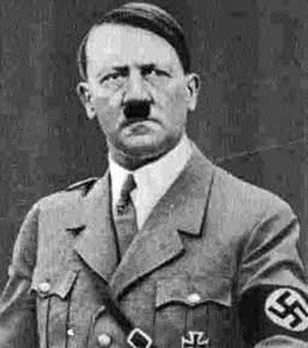 22-Hitler’in bıyığı kendisi için ne ifade ediyordu