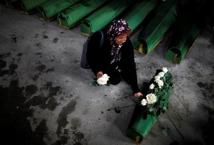 Srebrenitsa Katliamına Karışan 7 Kişi Tutuklandı