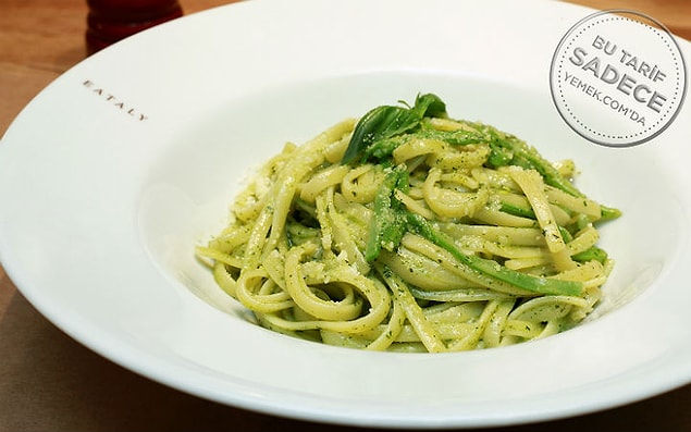 Salçalısına doyduk çünkü: Pesto soslu makarna