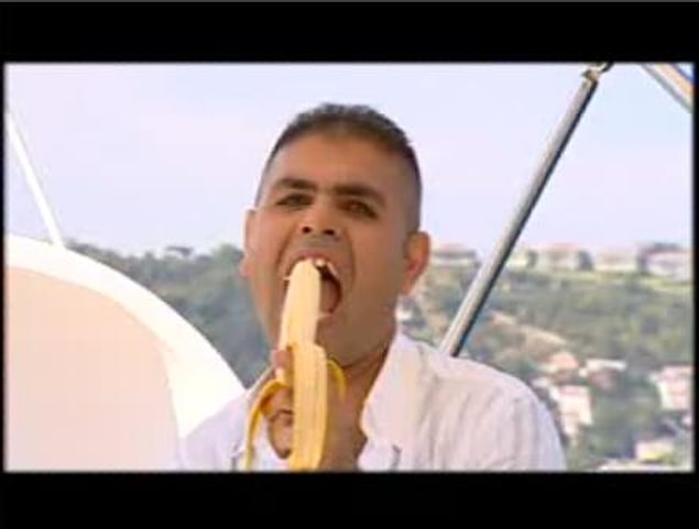 15. Muz (ya da salatalık) yerken aklınıza hep o edepsiz benzetme şakasının gelmesi.