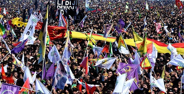 2. Kazlıçeşme’de Onbinler Nevruz’u Kutladı, Demirtaş da Meydandaydı