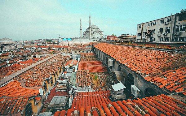 4. 550 Yıllık Kapalıçarşı'nın Çatısı Belediyenin Kararıyla İşletmeye Açılabilir