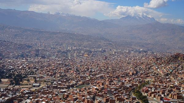 7. La Paz (Bolivya)