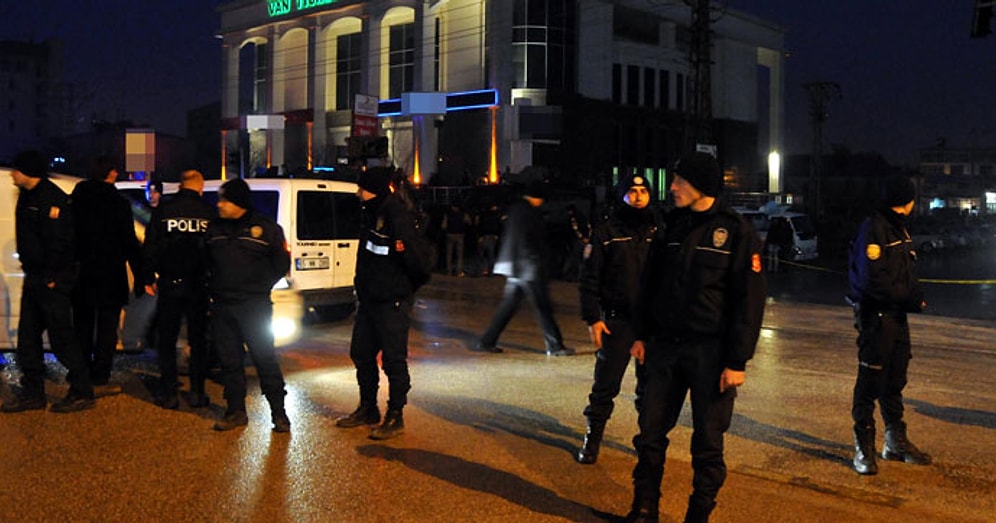 Bankada 9 Saat Süren Rehine Krizi Son Buldu