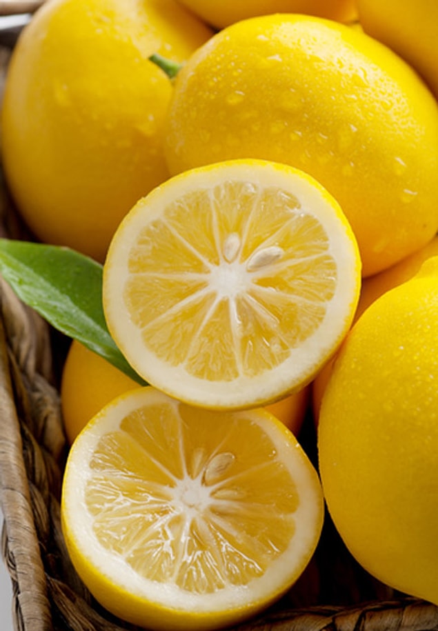 19. Limonlu su diş ağrılarına iyi gelir