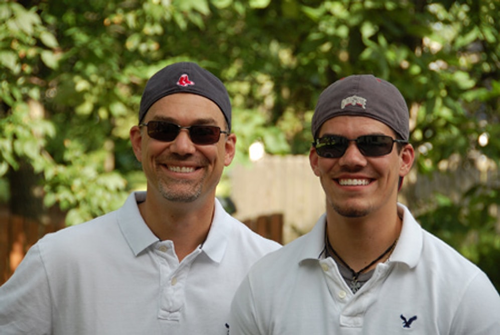 Bir Erkeğin Yavaş Yavaş Babasına Benzediğini Yüzüne Çarpan 12 Eşsiz An