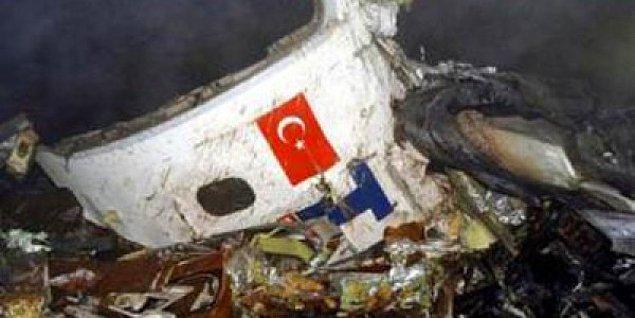 13) 8 Ocak 2003'te THY'ye ait uçak Diyarbakır'da düştü.