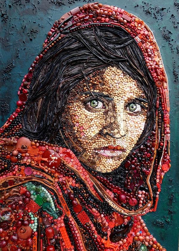 1. 'Afgan kızı' Şarbat Gula