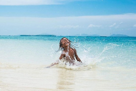 Onların Adı "Su Çingeneleri": 14 Fotoğrafla Suda Yaşayan Mutlu İnsanlar