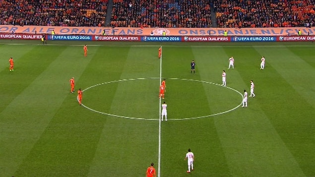 1' | Mücadele başladı.