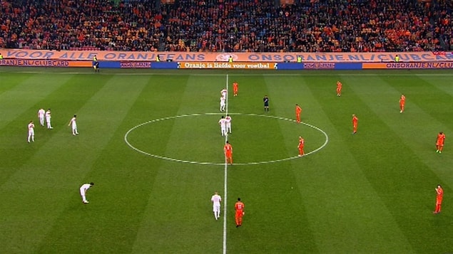 46' | İkinci yarı başladı.