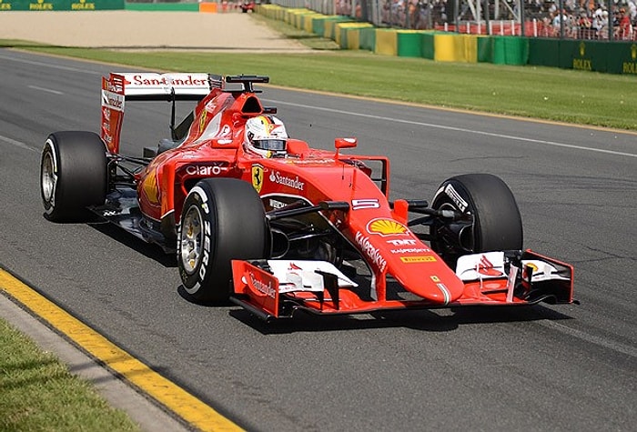 Ferrari 22 Ay Sonra Zirvede