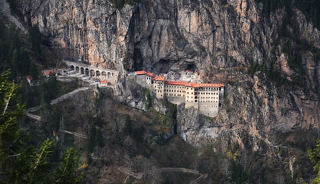 11. Sümela Manastırı