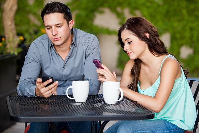 10. Telefonu bir kenara koymayı bilirler.