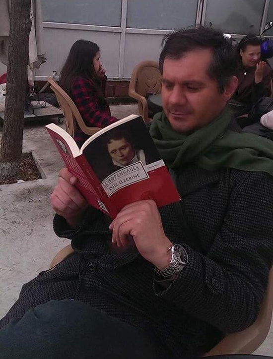 Valinin Azarlayarak Sınıftan Kovduğu Öğretmen Hayatını Kaybetti