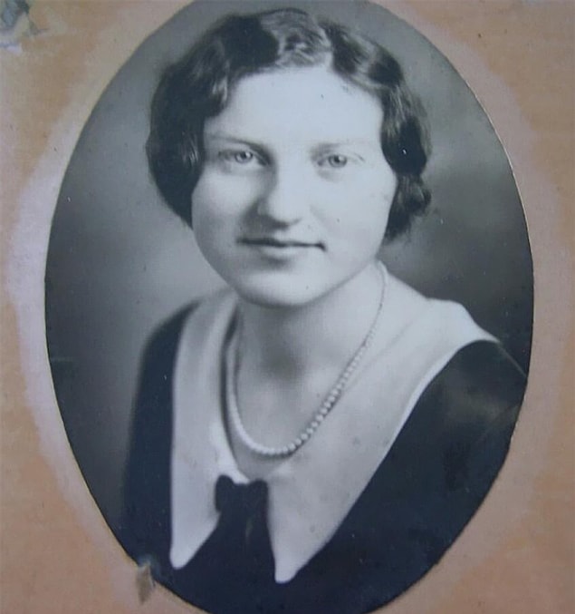 Rosa Büyük Buhran zamanlarını yaşamış, hatta 1930'larda Amerika'ya zor günler yaşatan toz fırtınalarına şahit olmuş.
