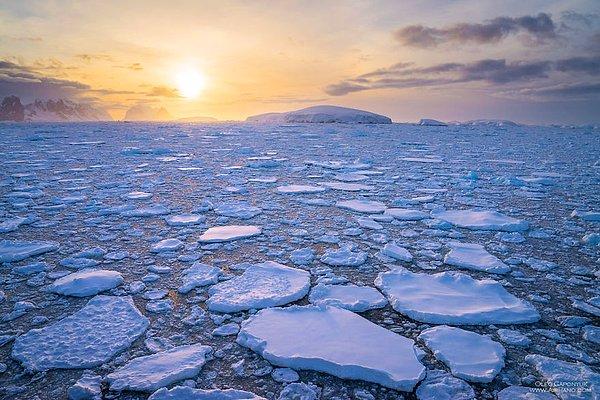 6. Antarktika'daki buz kütleleri 24 milyon km³'lük hacmi ile yeryüzündeki bütün buzların yüzde 92’sini oluşturuyor