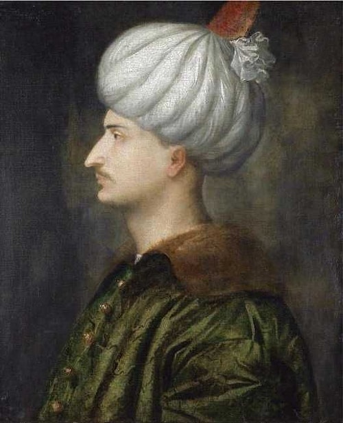 Şehzadeler yiğitlikleri ile ön plandadır, prensler yakışıklılığı, parası, vs. ile.
